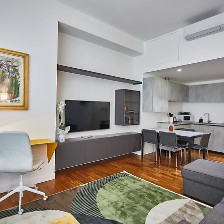 Appartamento Moderno Trilocale Moscova Brera Milano