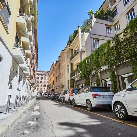 Appartamento Moderno Trilocale Moscova Brera