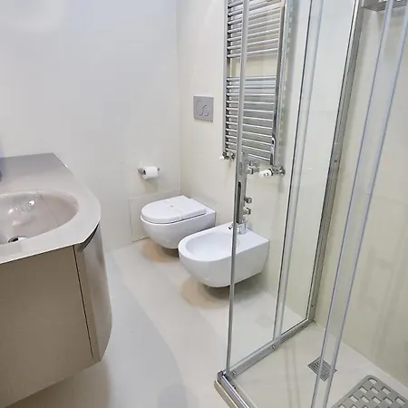 Moderno Trilocale Moscova Brera * Milano